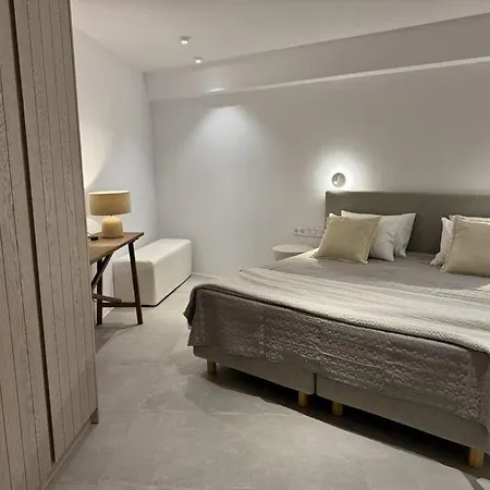 Vivant Residences Complex Center * 나오우사