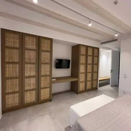 Villa Vivant Residences Complex Center *